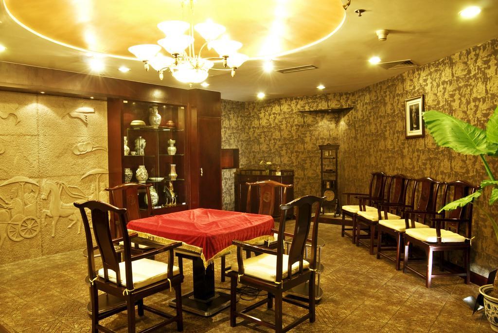 Yinhe Dynasty Hotel Chengdu Exterior foto